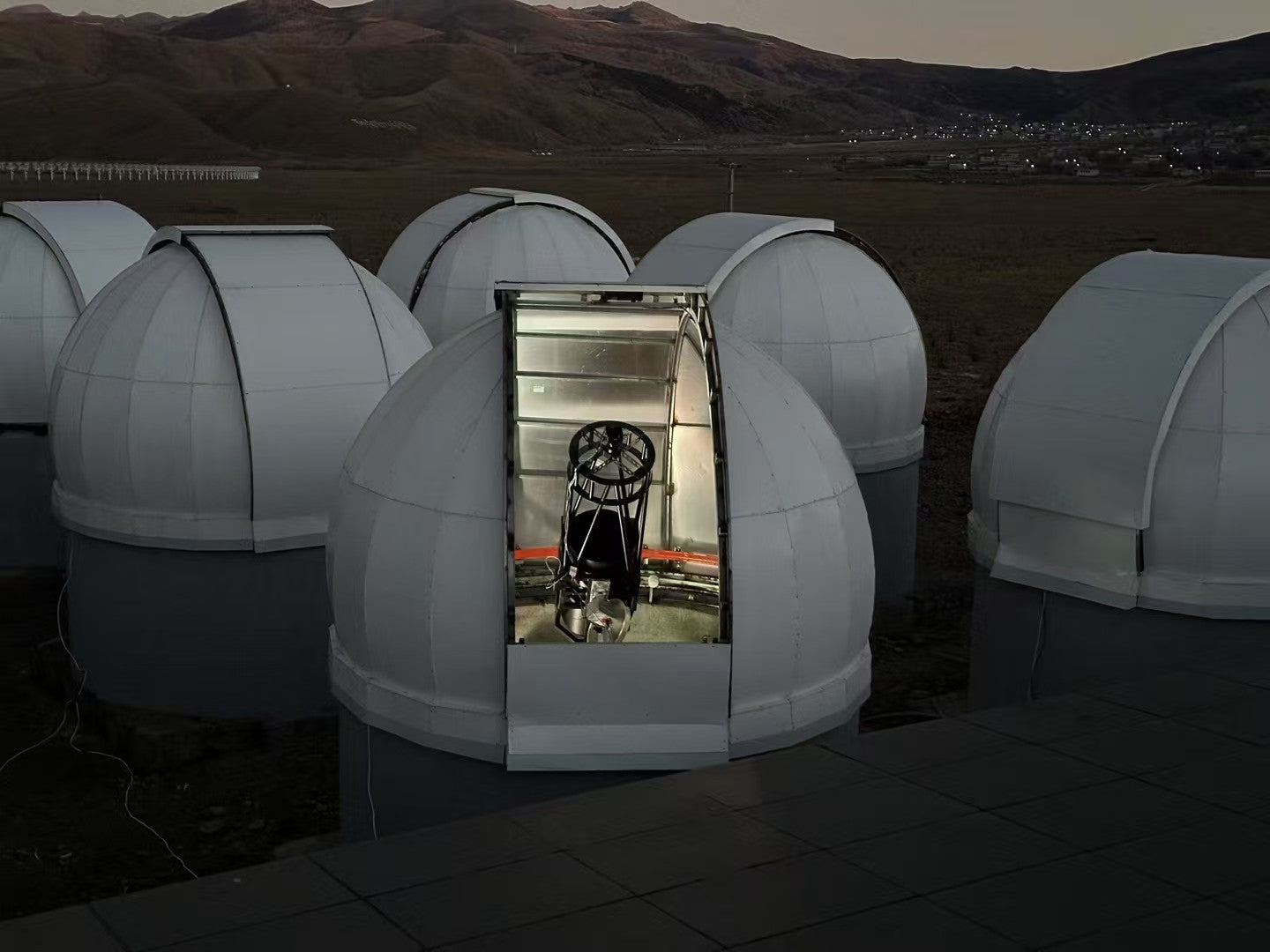 Collaborative astronomy under the stars